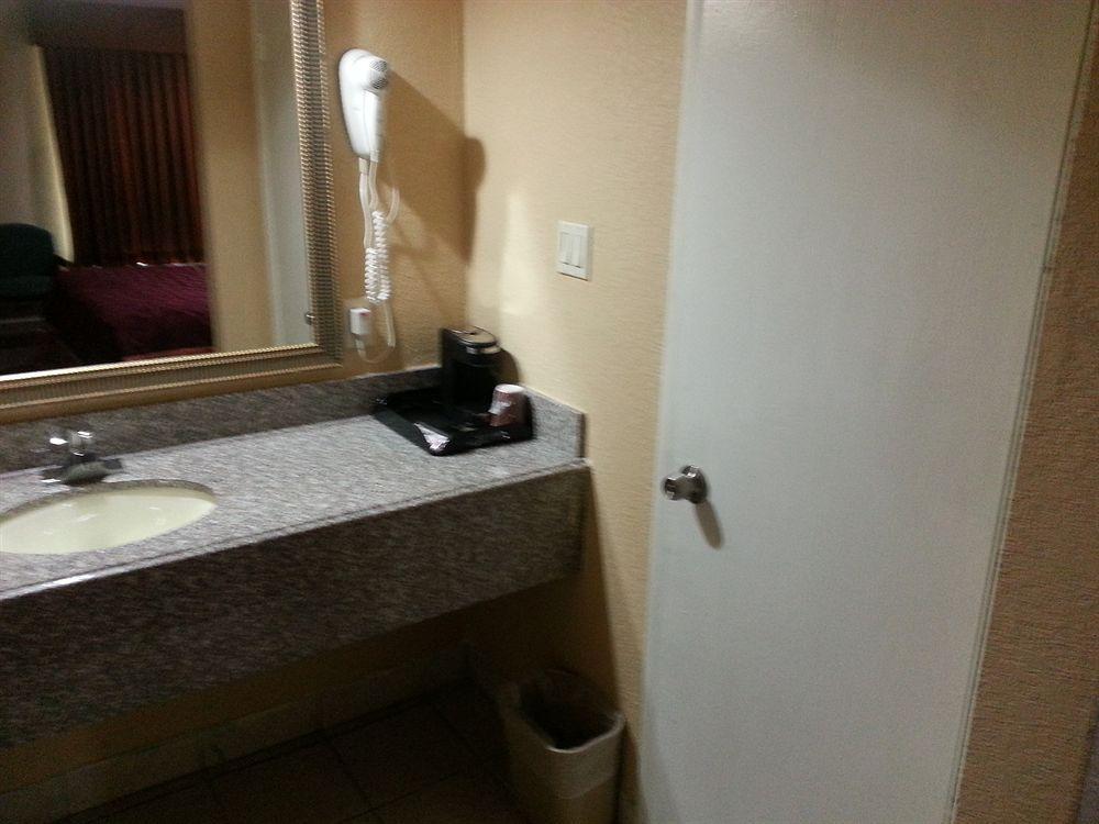 Southmore Motel Хюстън Екстериор снимка