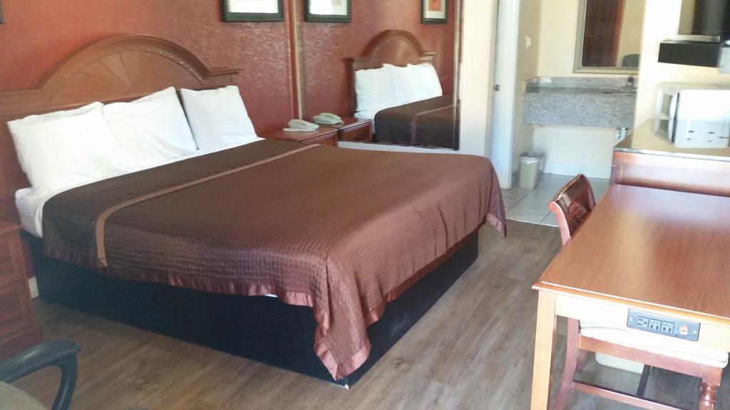 Southmore Motel Хюстън Екстериор снимка