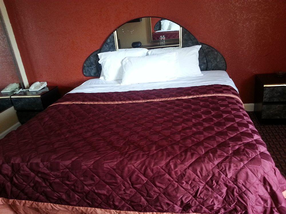 Southmore Motel Хюстън Екстериор снимка