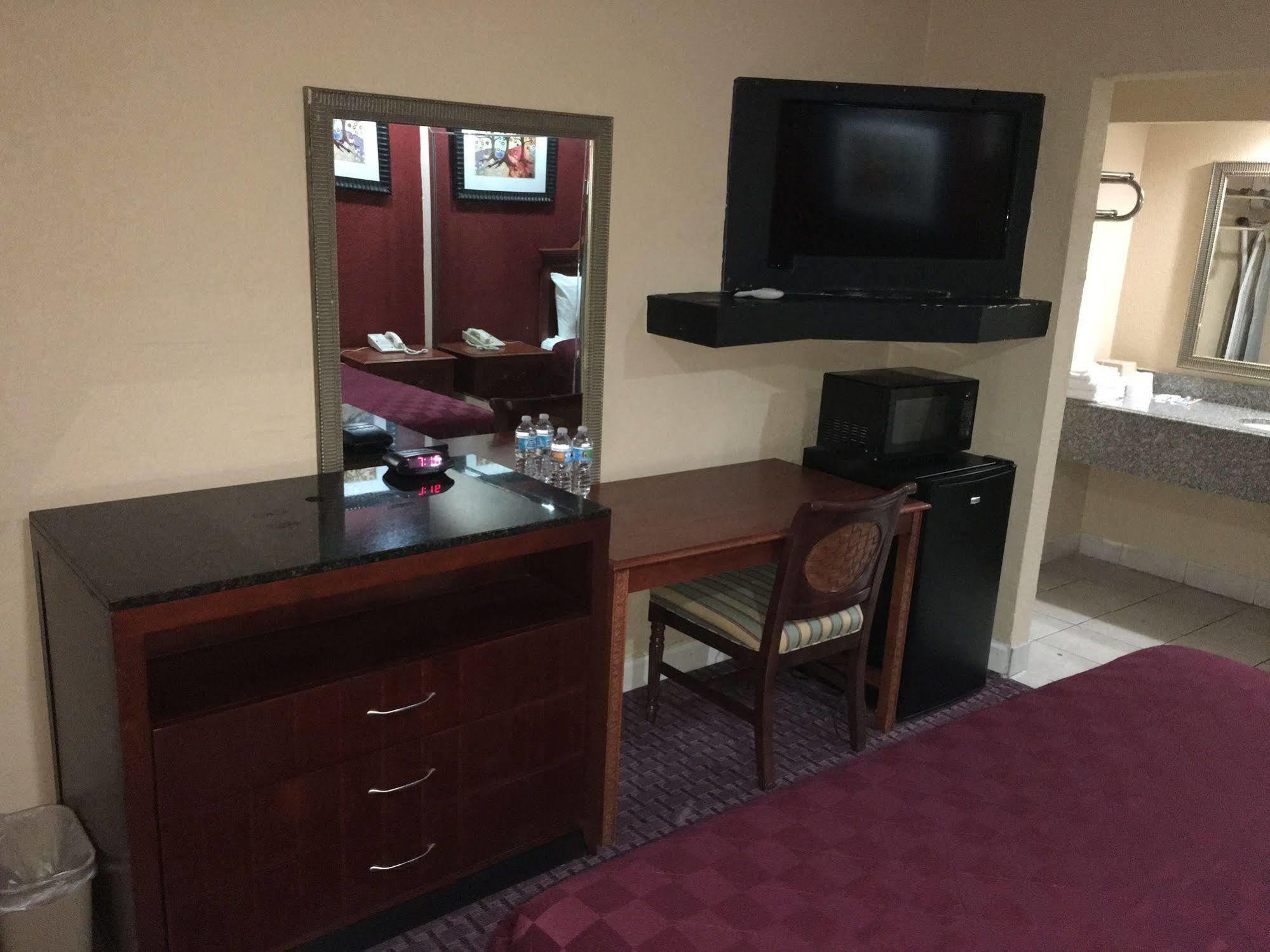 Southmore Motel Хюстън Екстериор снимка